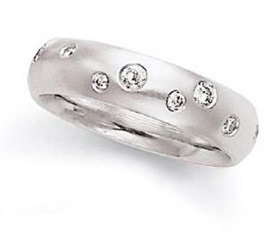 Обручальное кольцо с бриллиантаи из белого золота 750 пробы, артикул R-6000/750