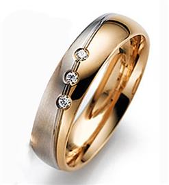 Обручальное кольцо с 3 бриллиантами белое и розовое золото 585 пробы, артикул R-55-323-3