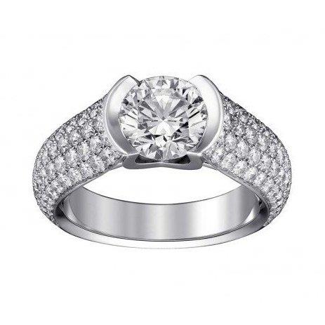 Помолвочное кольцо с 1 бриллиантом 0,50 ct 4/5 и 120 бриллиантами 0,40 ct 4/5 белое золото 585°