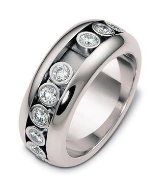Эксклюзивное  крутящееся обручальное кольцо с бриллиантами из золота 585 пробы