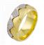 Обручальное кольцо с бриллиантами из золота 585 пробы, артикул R-2261, цена 107 397,00 ₽