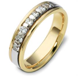 Обручальное кольцо с бриллиантами из золота 585 пробы с бриллиантами, артикул R-1565/001